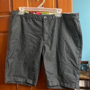 Used VERDO dark navy/white diagonal stripe (almost faux denim?) size 38 shorts